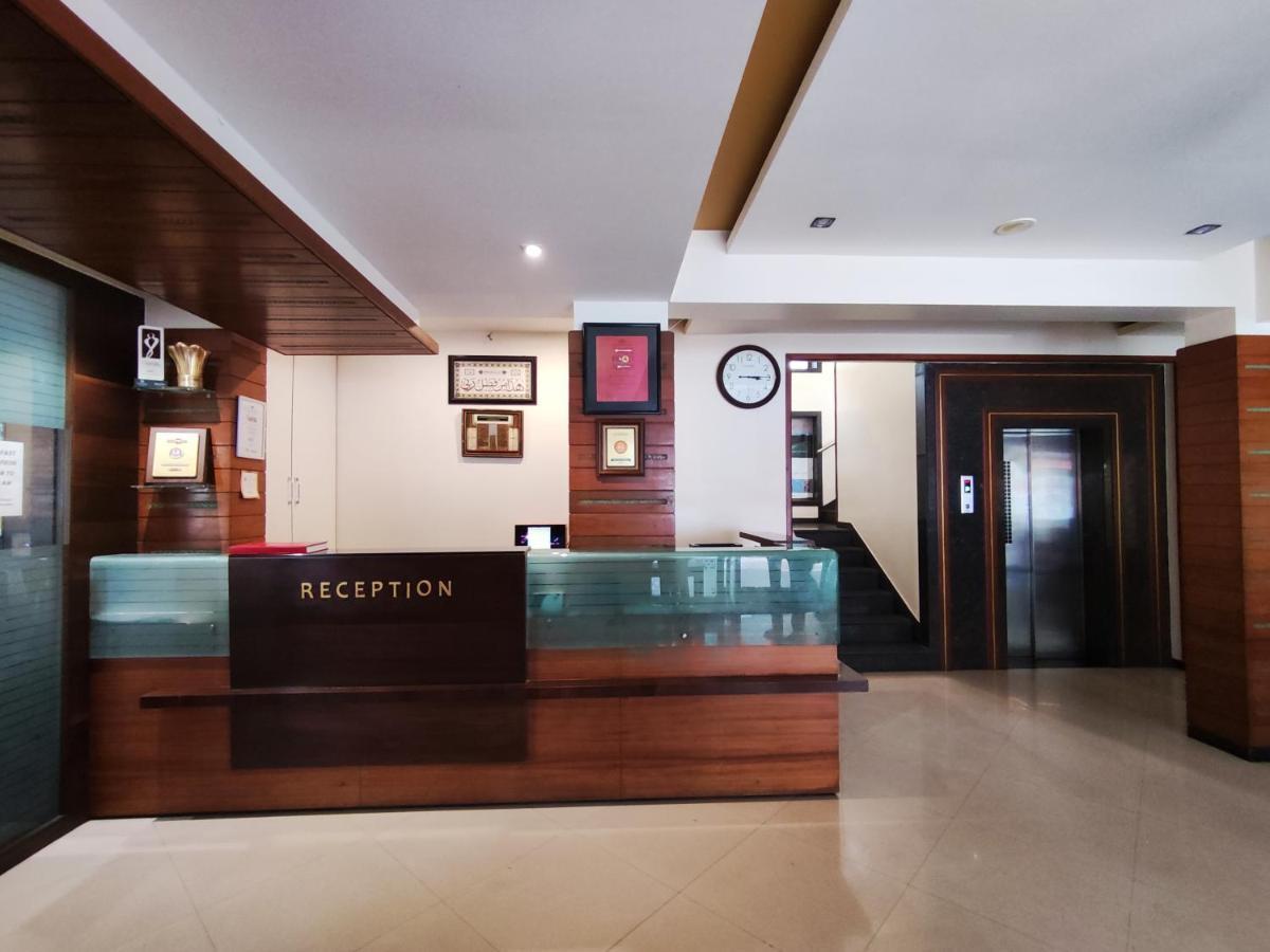 Jaffer Bhai'S Brickland Hotel พันช์กานี ภายนอก รูปภาพ