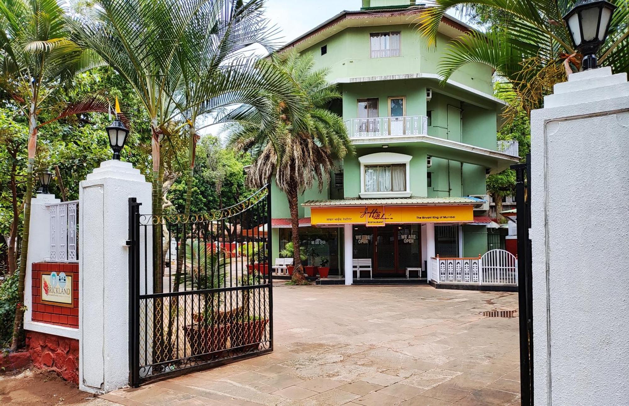 Jaffer Bhai'S Brickland Hotel พันช์กานี ภายนอก รูปภาพ