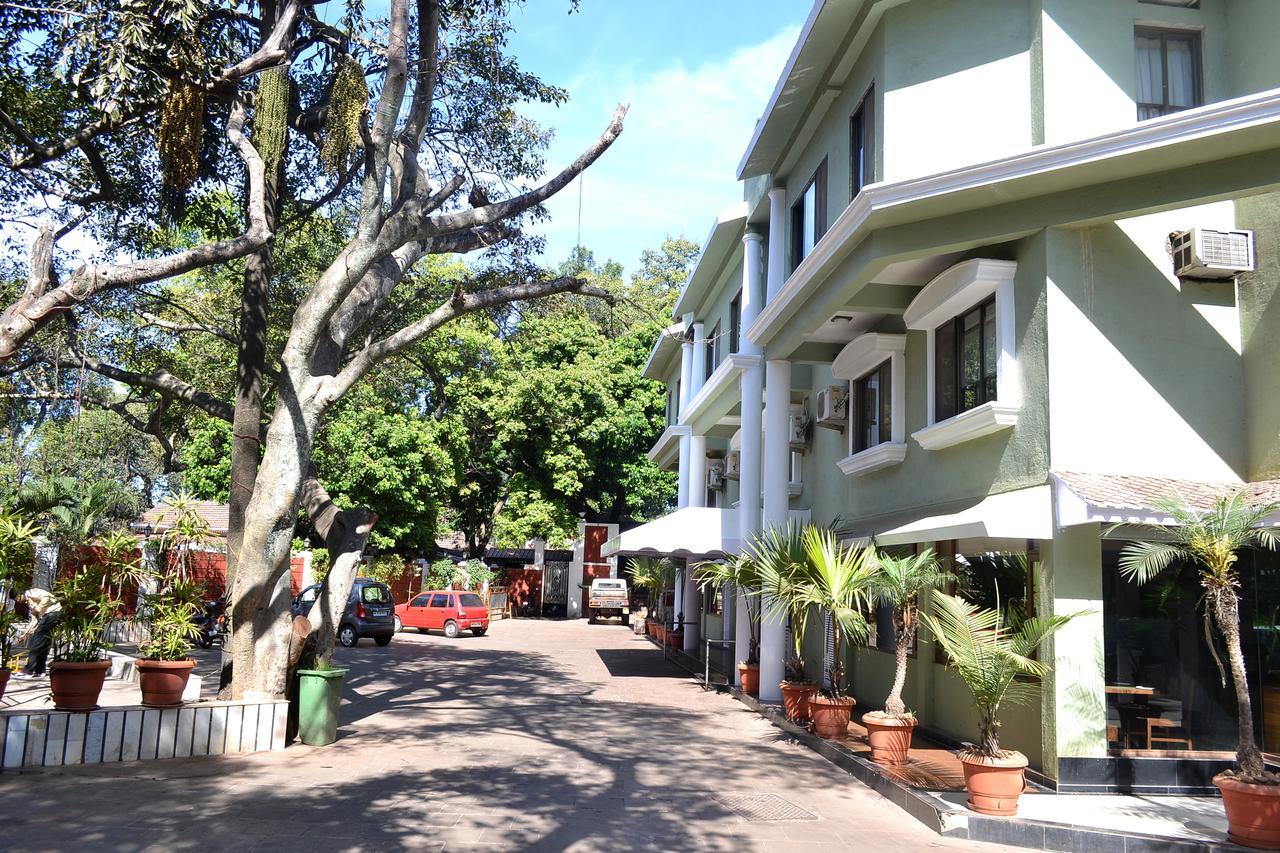 Jaffer Bhai'S Brickland Hotel พันช์กานี ภายนอก รูปภาพ